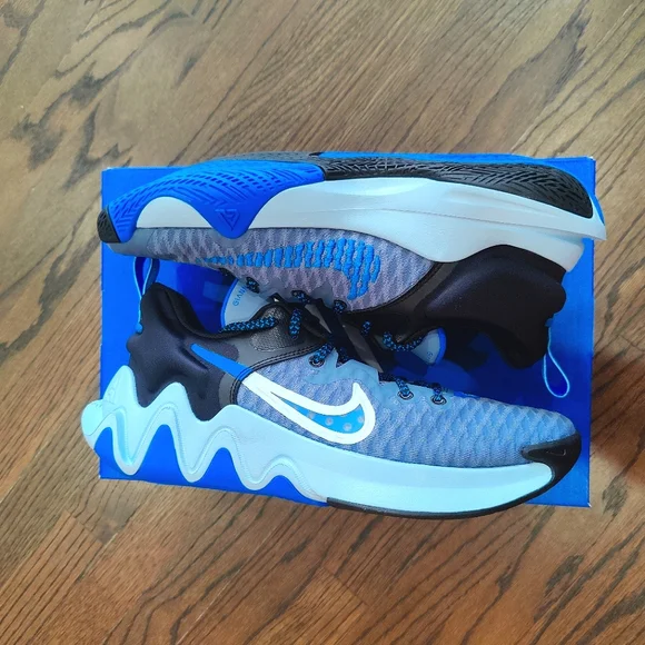 Nike Ghannis Immortality 'city edition' basketball shoes - Picture 3 of 5